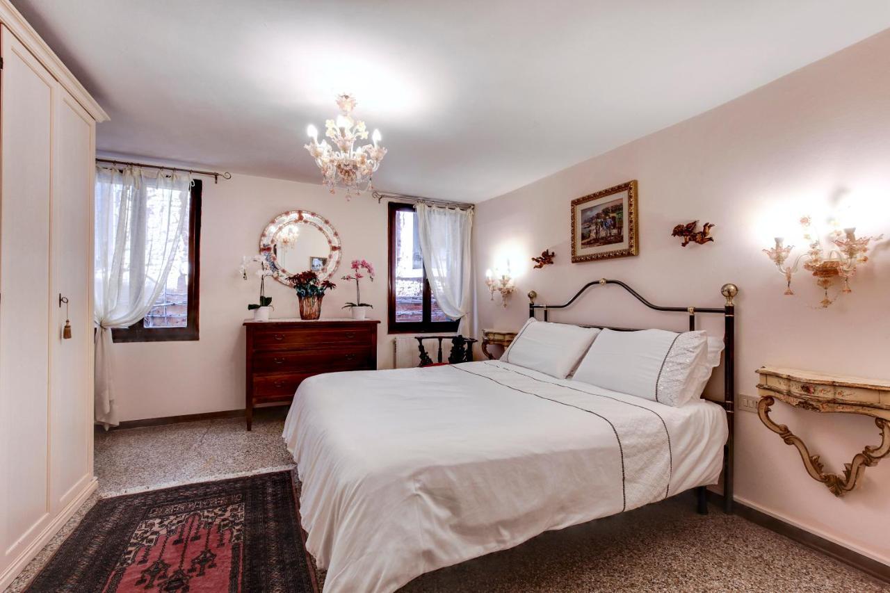 Ca' Apostoli Apartment Venesia Bagian luar foto