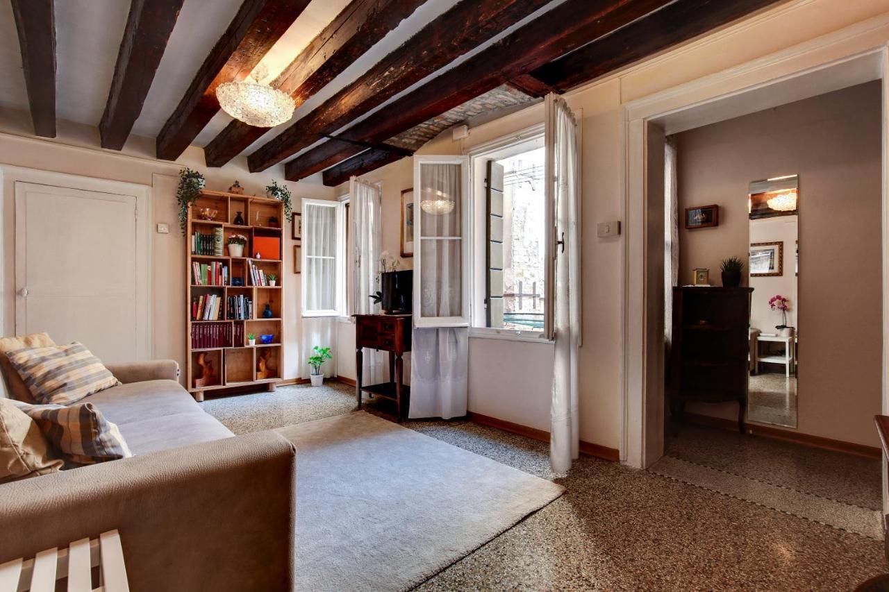 Ca' Apostoli Apartment Venesia Bagian luar foto